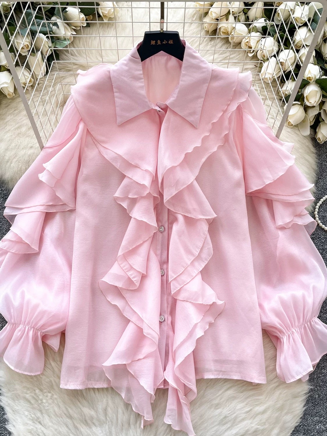 Tipping the glass blouse BE374 images